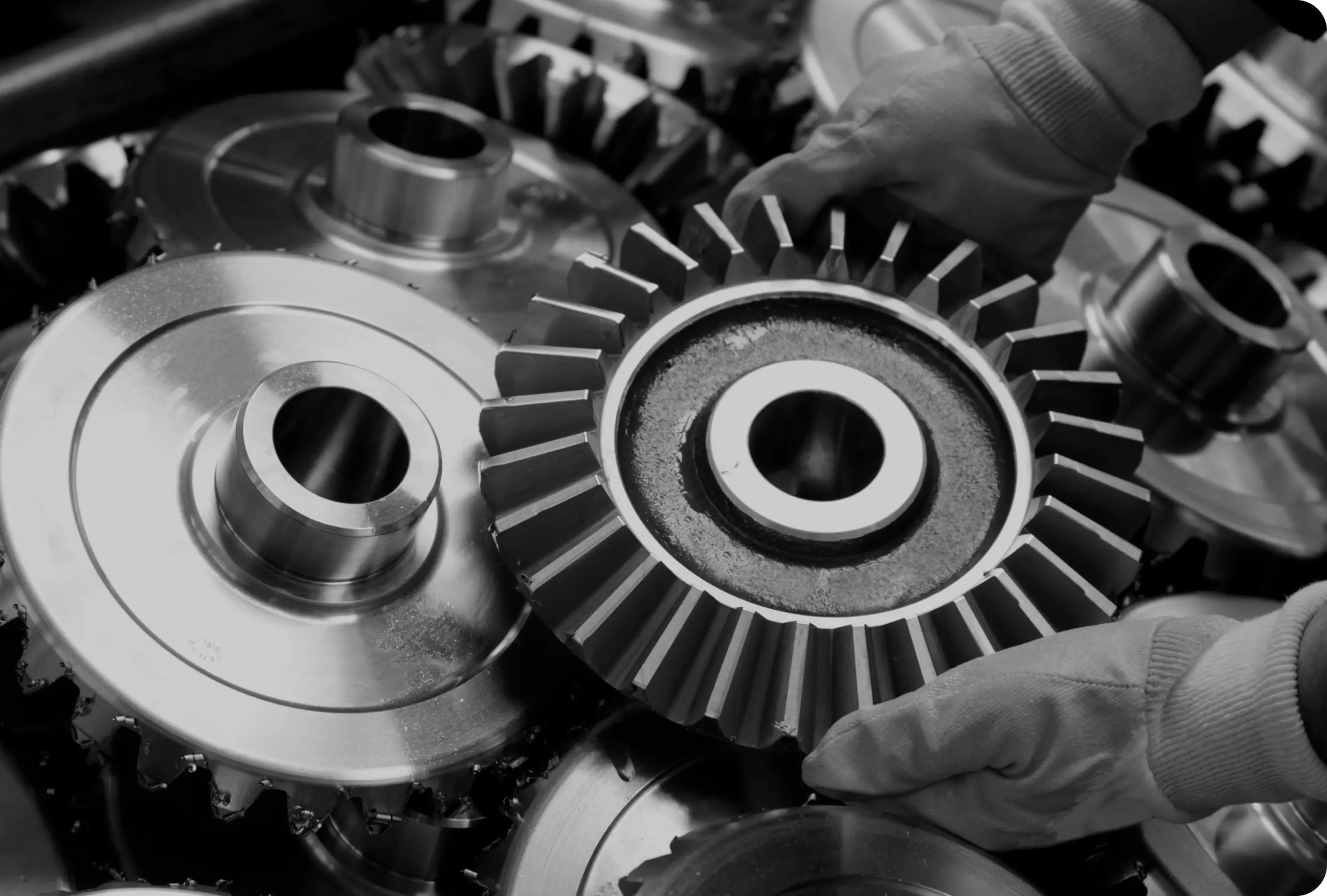 ¿Es esta granalladora de mesa giratoria la <span class='font-bold'>opción correcta</span> para tu <span class='font-bold'>proceso</span>?